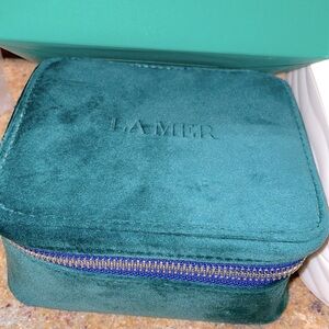 La Mer limited edition vanity case